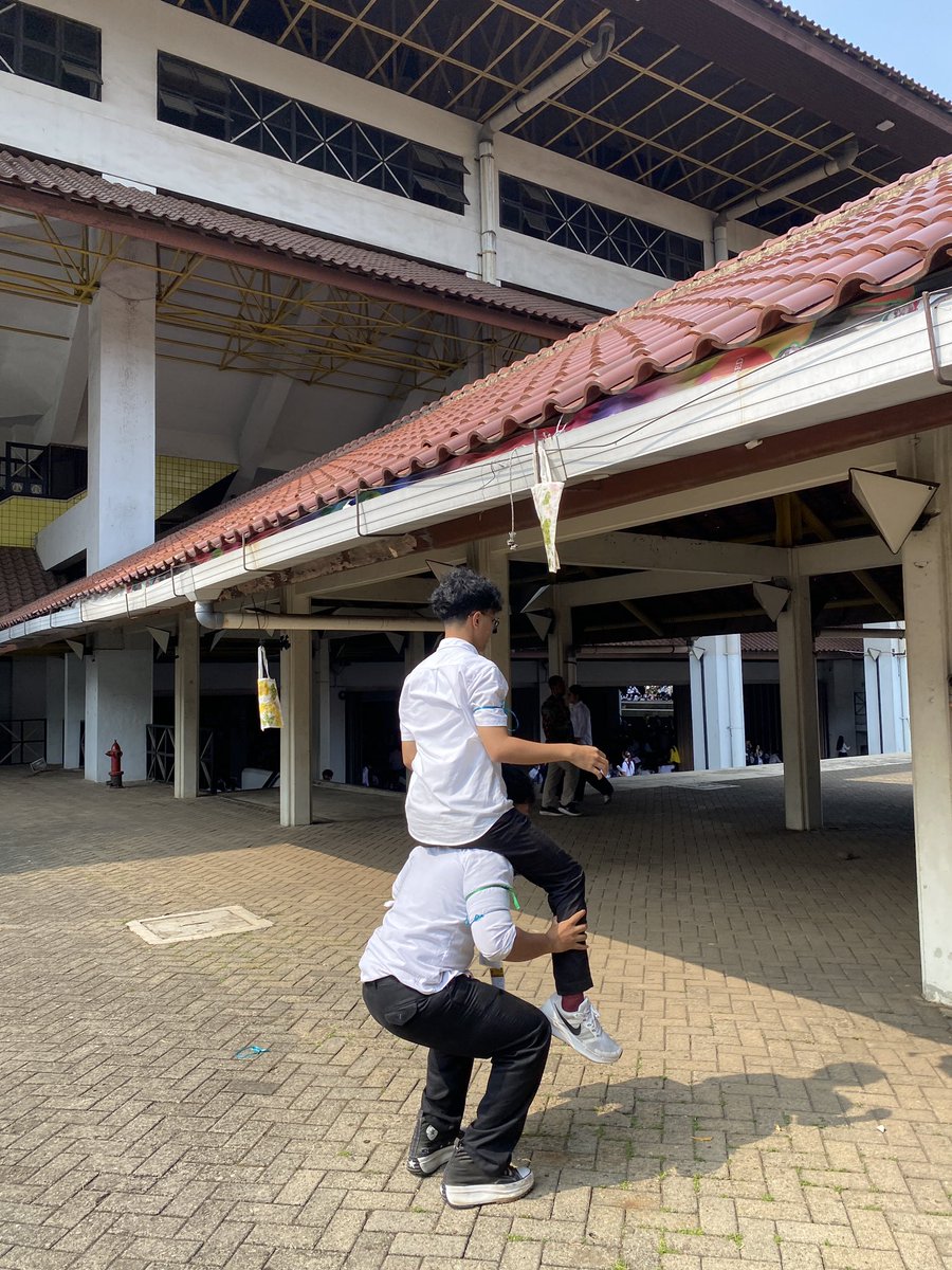 PILAR_IKM's tweet photo. oh benerrrr pagi produktif https://t.co/Mh3Dkspedl
