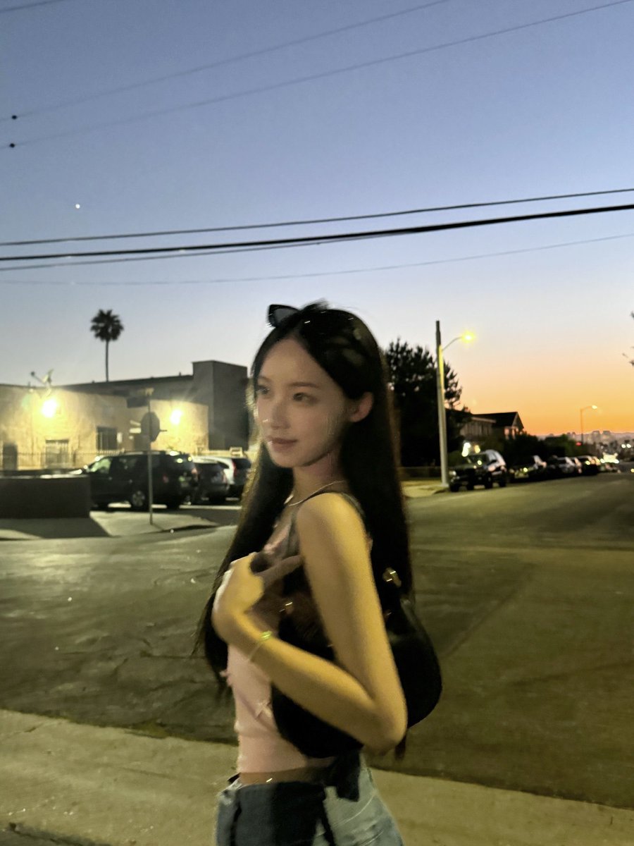 52she__'s tweet photo. 원이의 여친짤 모먼트를 스릉흡느드,, https://t.co/3nmccpyqs0