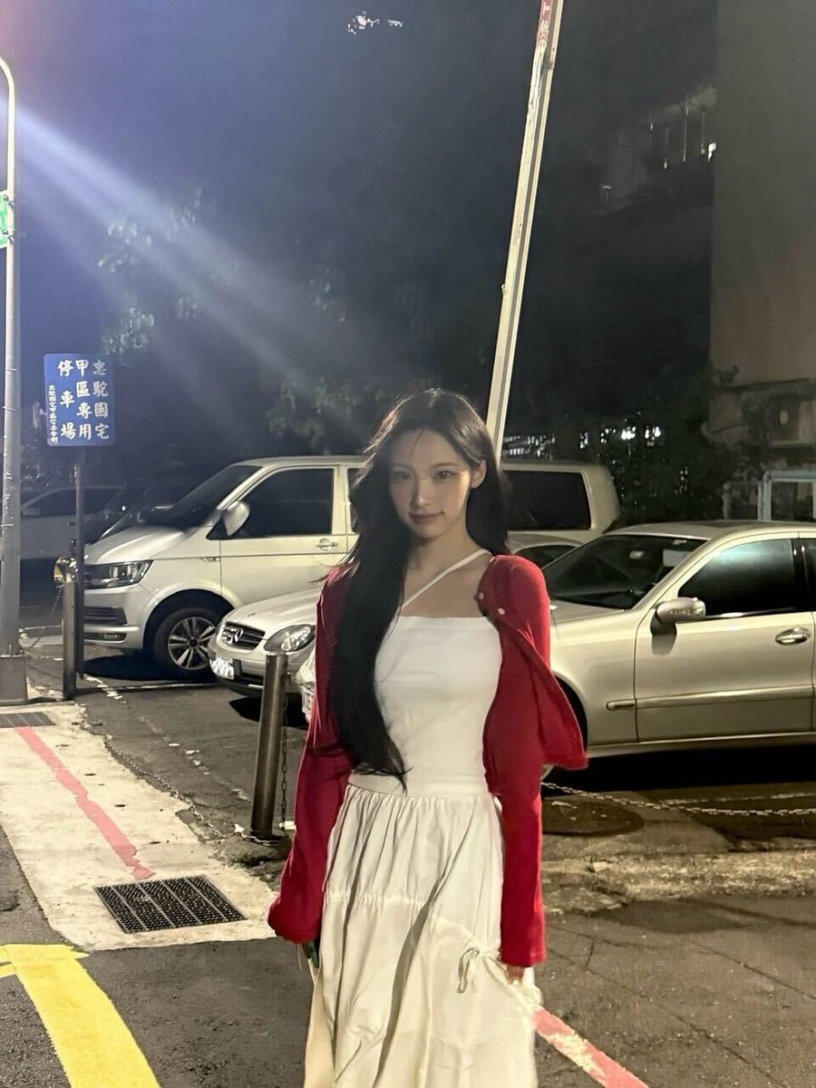 52she__'s tweet photo. 원이의 여친짤 모먼트를 스릉흡느드,, https://t.co/3nmccpyqs0