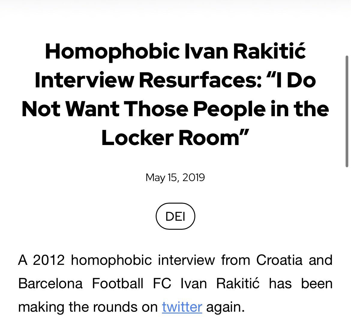 3l4pi's tweet photo. OH MY GOD I just found a crazy video of the Croatian Rakitic «accidentally » kissing his teammate in 2014 and his  homophobic interview in 2012 I think he has internalized homophobia. Croats never beating the allegations! https://t.co/Ba5A0M3eax