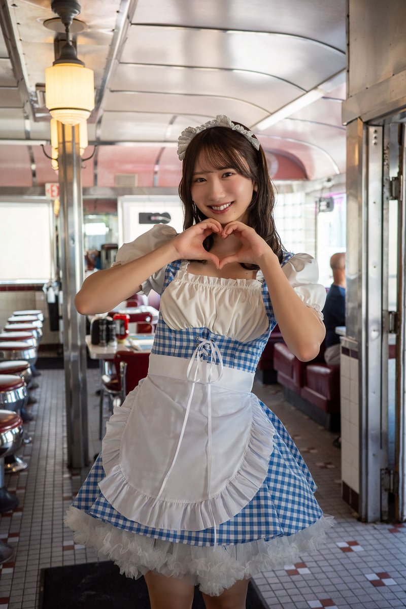 kahorin1st's tweet photo. ✨🐏重版決定🐏✨

＼かほりんのお誕生日に…／
日向坂46藤嶌果歩1st写真集『#果実の歩幅』
重版が決定しました！

みなさまの愛に、感謝を込めて🩵

#藤嶌果歩1st写真集
🩵Amazon(通常版) https://t.co/MjGNWKLPnk
🩷@ Loppi＆HMV https://t.co/a3CEbOJat7
🩵Sony Music Shop https://t.co/FG5neB3kLK
🩷紀伊國屋書店 https://t.co/5YxbvJNAtz