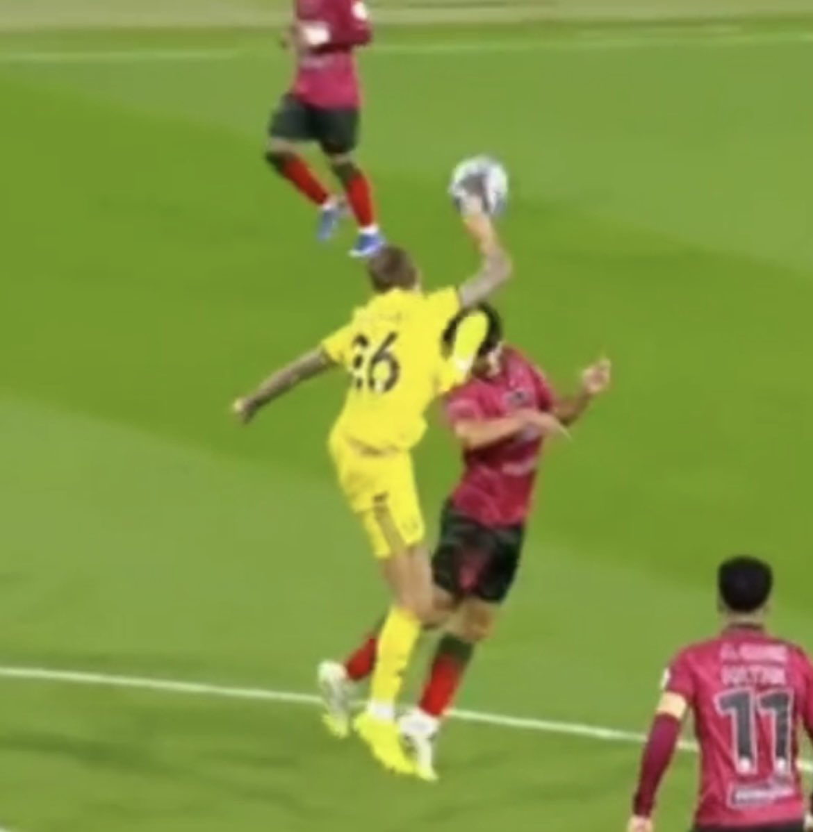 x7lisr's tweet photo. مستغرب كيف النصر جاب الدوري؟؟!

هو كيف جابه: https://t.co/l6vOKuJtui
