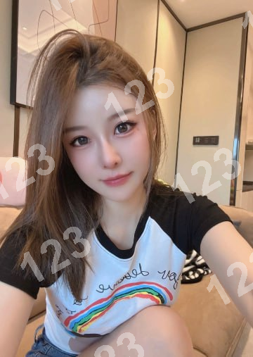 MarkL909's tweet photo. 再大的洪水也淹不死我，因为我是一个轻浮的人。

金华市义乌市张拉膜广场

琏係👉🏼❌：@chavalex14_YT（失联看主页第一条帖子，转发或者截图页面可效率通过）

#金华

#浙江 https://t.co/UJY5idGztX