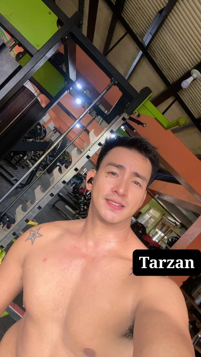 tarzan7644's tweet photo. Gusto mo bang tikman burat ko https://t.co/b3d5tUPBNK