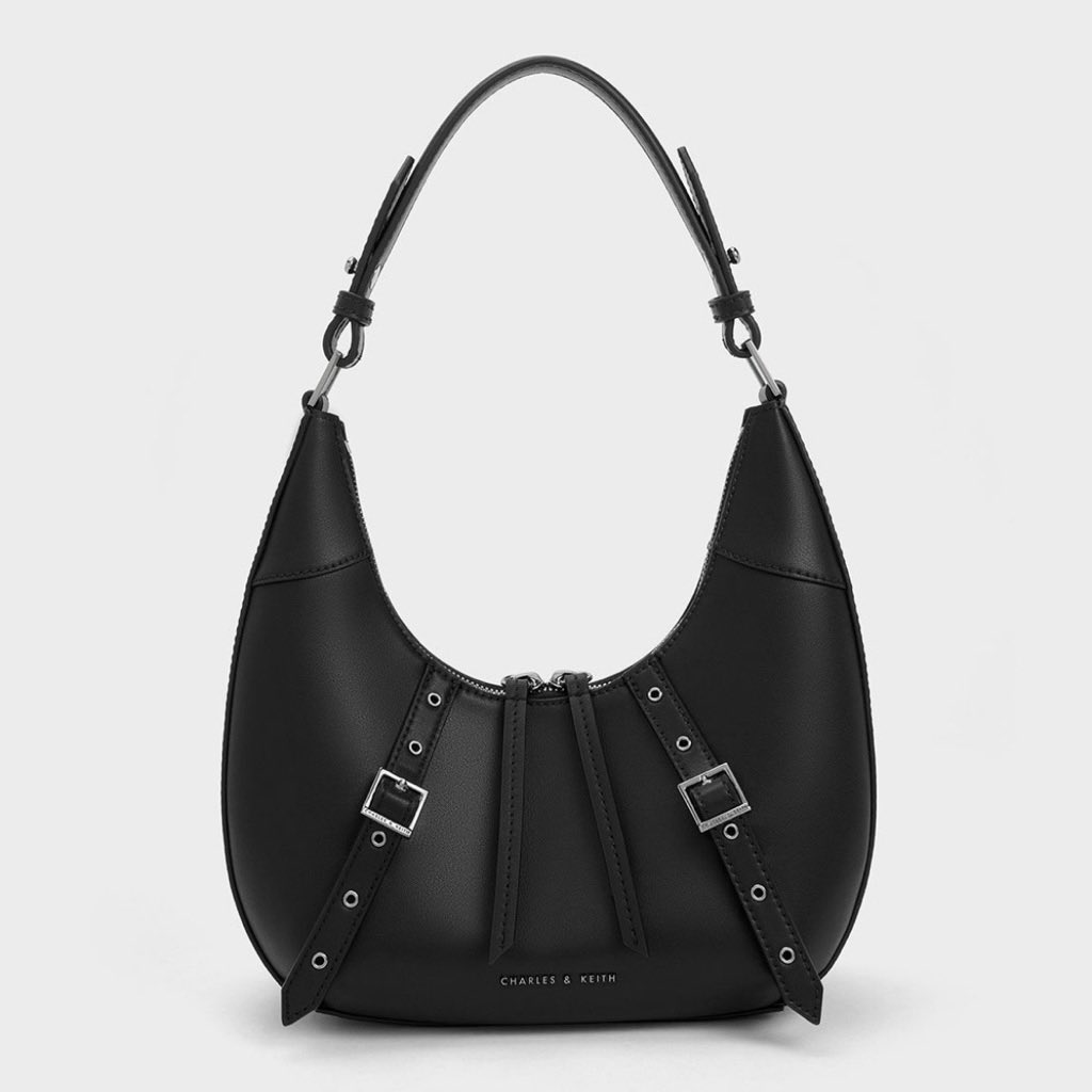 ndlessdeclutter's tweet photo. wts / / want to sell charles &amp; keith
dm for details, condition, n proof

grommet crescent hobo bag - noir 899k💸
hobo winslet canvas belted 899k💸
mlb dia monogram jacquard 899k💸
cyrus slouchy chain 899k💸

📍dom magelang
🍊 exc admin, or cod around kota mgl
💬 bisa nego yaa https://t.co/aZxJfxf9lE