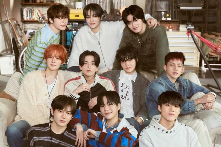 sukieschingu's tweet photo. Happy 6 Years my Treasure ♡ @ygtreasuremaker https://t.co/vsUetzH3PB