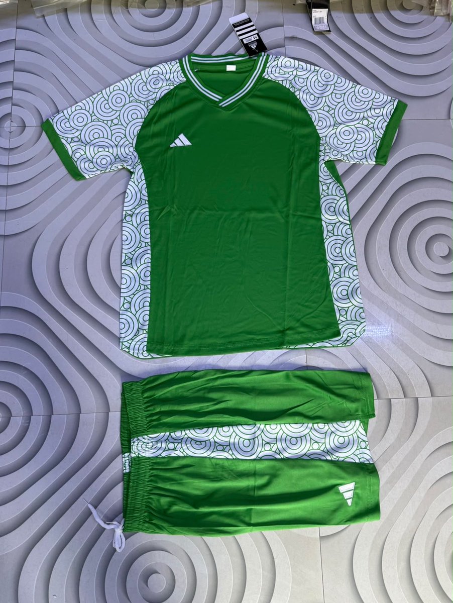 Naomikibandi's tweet photo. Sports uniforms available
All colors in stock
Price-Ksh.550 from 10 Pairs
Delivery-Countrywide 
Contact Me-0720836539.
INBEE SPORTS HOME DELIVERS https://t.co/oLVDmEHE37