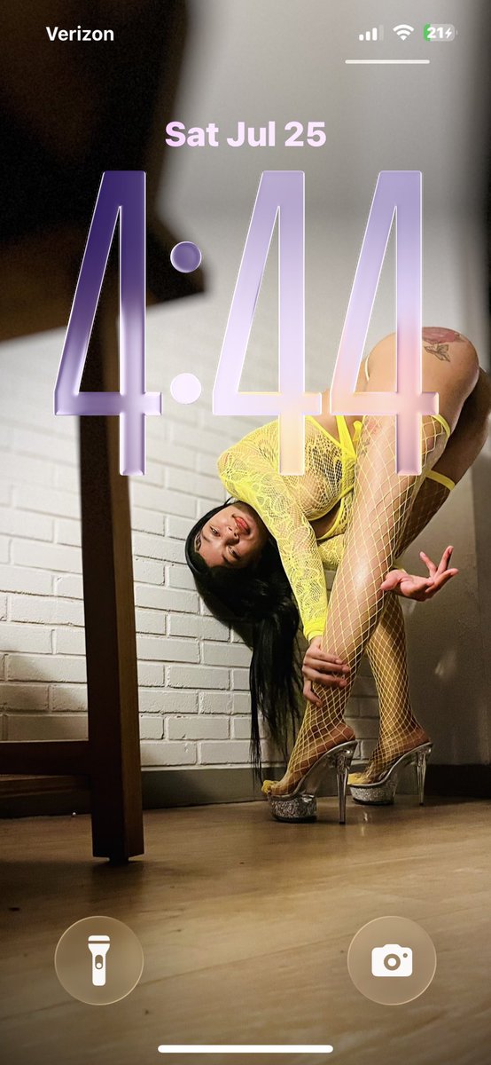 Noface332153785's tweet photo. Yโall better stop sleeping on this one ๐๐ฅ Sheโs fine, confident, and definitely knows how to keep the timeline interesting ๐ฎโ๐จ Go show my girl some love & run that follow up! #ContentCreator #TwitterCreator #FreakyTwitter #SpicyContent #FemaleCreator #ShowHerLove @fineasstoxic20 https://t.co/Zl5fpwM2NE