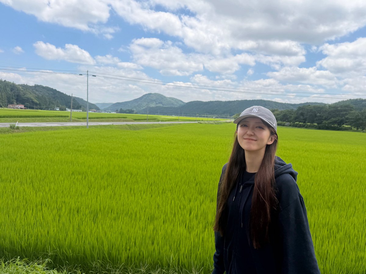 hibino_meina's tweet photo. すっぴんでこのビジュ。写真集出してほしい。 https://t.co/oCLuygwUpn