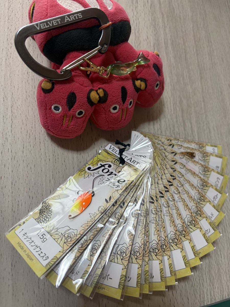 uchida_fishing_'s tweet photo. ベルベットアーツ
『フォルテ1.5g』
何とかゲットできました👍 https://t.co/3fzRT7LyVa