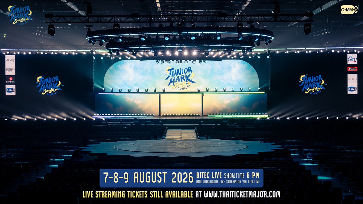 GMMTV's tweet photo. STAGE OF SunnyMoon 🌞🌛 #JuniorMarkConcertD1

JUNIOR MARK SunnyMoon CONCERT 🧳🚐 
📌 Buy Live Streaming Tickets 👉 https://t.co/B8RIUD8Ye1
🗓️ SEE YOU ON 7-8-9 AUGUST 2026 | BITEC LIVE

#GMMTV
@jnnrrs @Markjrtn https://t.co/ffgwEHfxru