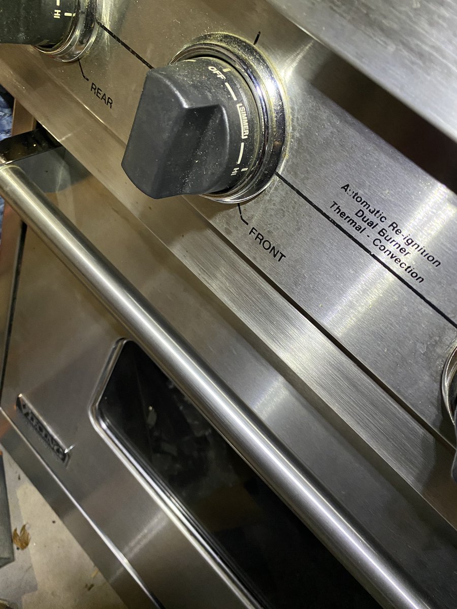 toddasmus's tweet photo. Our modern LG dual fuel stove had every major part fail within 3 years. So the natural and wise next step is to refurb a 20-yr old VIKING stove! 🤞 No touchscreens and no electronics is the way of peace. https://t.co/a4prjtZKrs