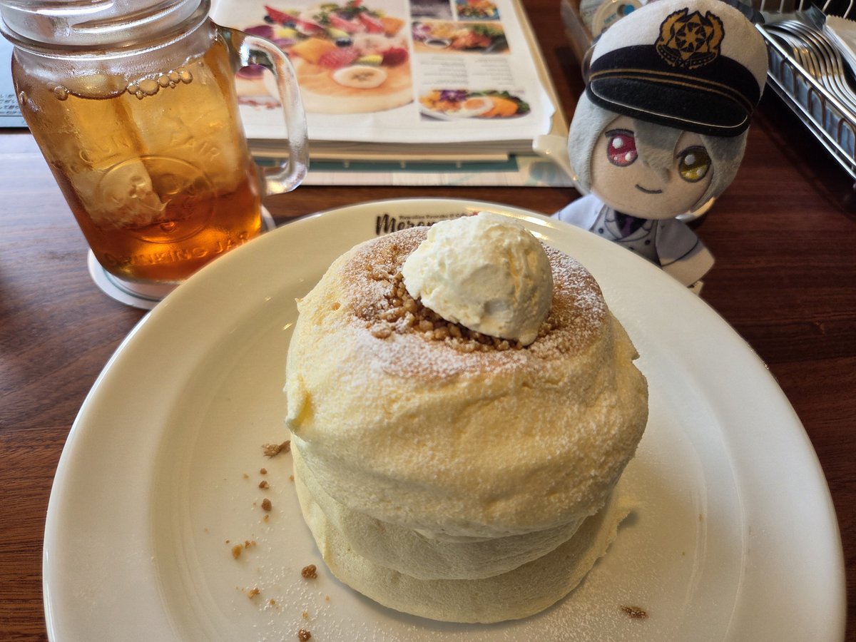 amarinatsu's tweet photo. メレンゲのパンケーキ🥞 https://t.co/inACms2xkJ