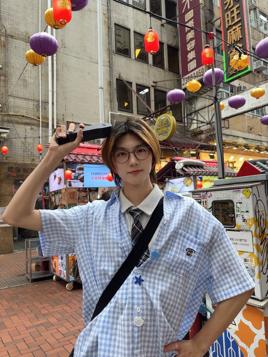 DayNightMember's tweet photo. ［Adios Wang］

🇭🇰~會有香港的feel嗎😝

#DayNight #AdiosWang #Adios #LightNing https://t.co/vOd65CIOjt