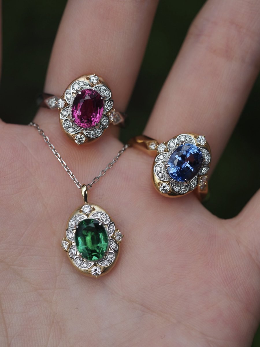 mako_jeweler's tweet photo. このエメラルドの美しさは、色んなエメラルドを見てきた方にこそ分かっていただけるはず…🌿 https://t.co/uGwOPvECXX