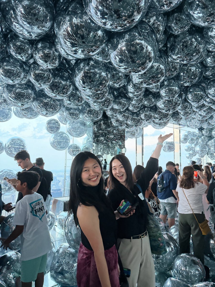 vverawang's tweet photo. nyc from 90 floors up with @TechyonOrg x @UWaterloo x @FirstMarkCap 🩶🪩 https://t.co/Fjsy5htAHJ