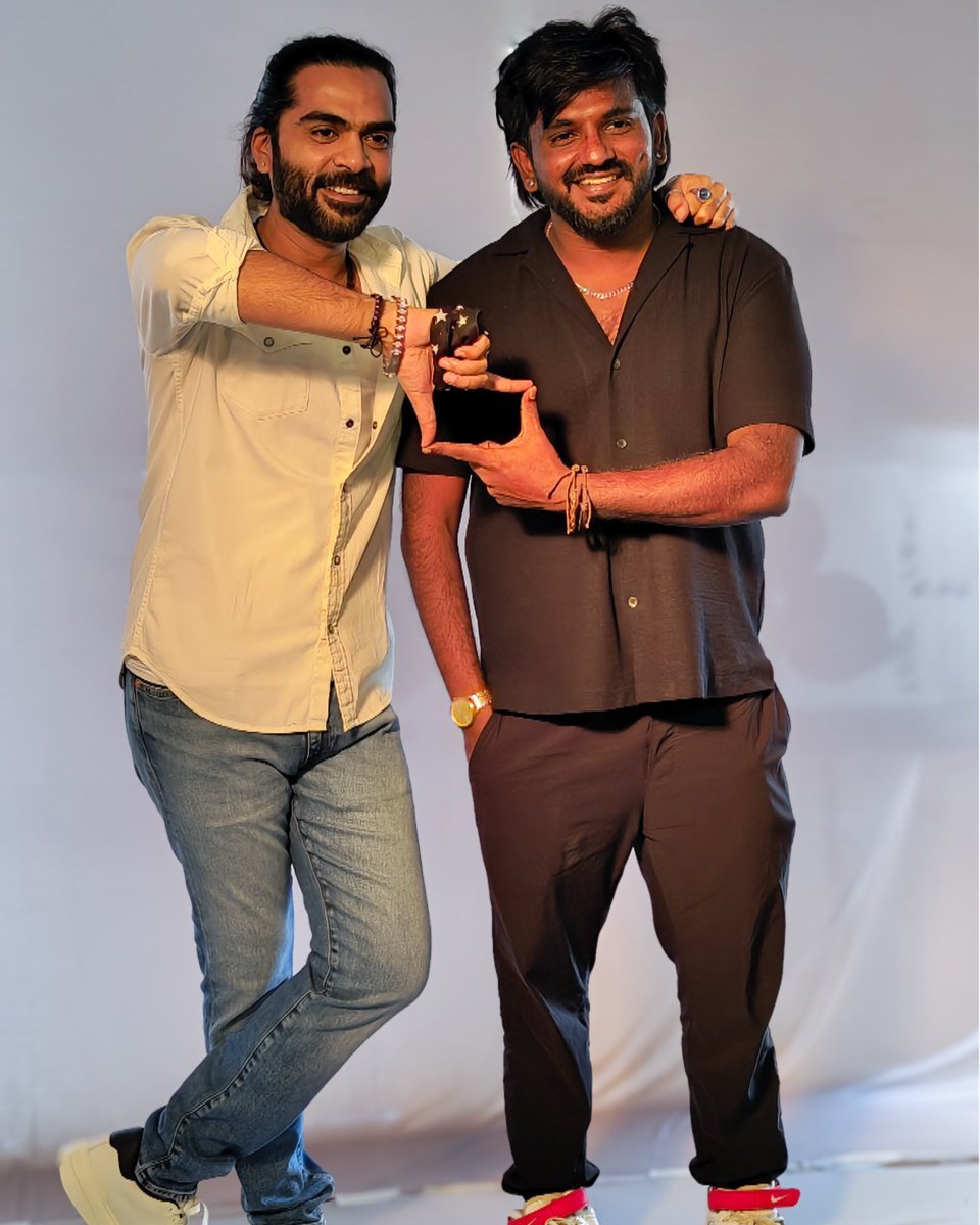 CinemaWithAB's tweet photo. Producer #ArchanaKalpathi:
"#STR51: SilambarasanTR - AshwathMarimuthu film shooting will kickstart next year. The initial plan of #SilambarasanTR was to do #Arasan & Ashwath film in parallel. But Ashwath got #Dharman oppertunity working with Superstar #Rajinikanth, so we don't want to miss the opportunity for him. So we agreed. Once Ashwath is back after Dharman, STR51 will kickstart🤝"