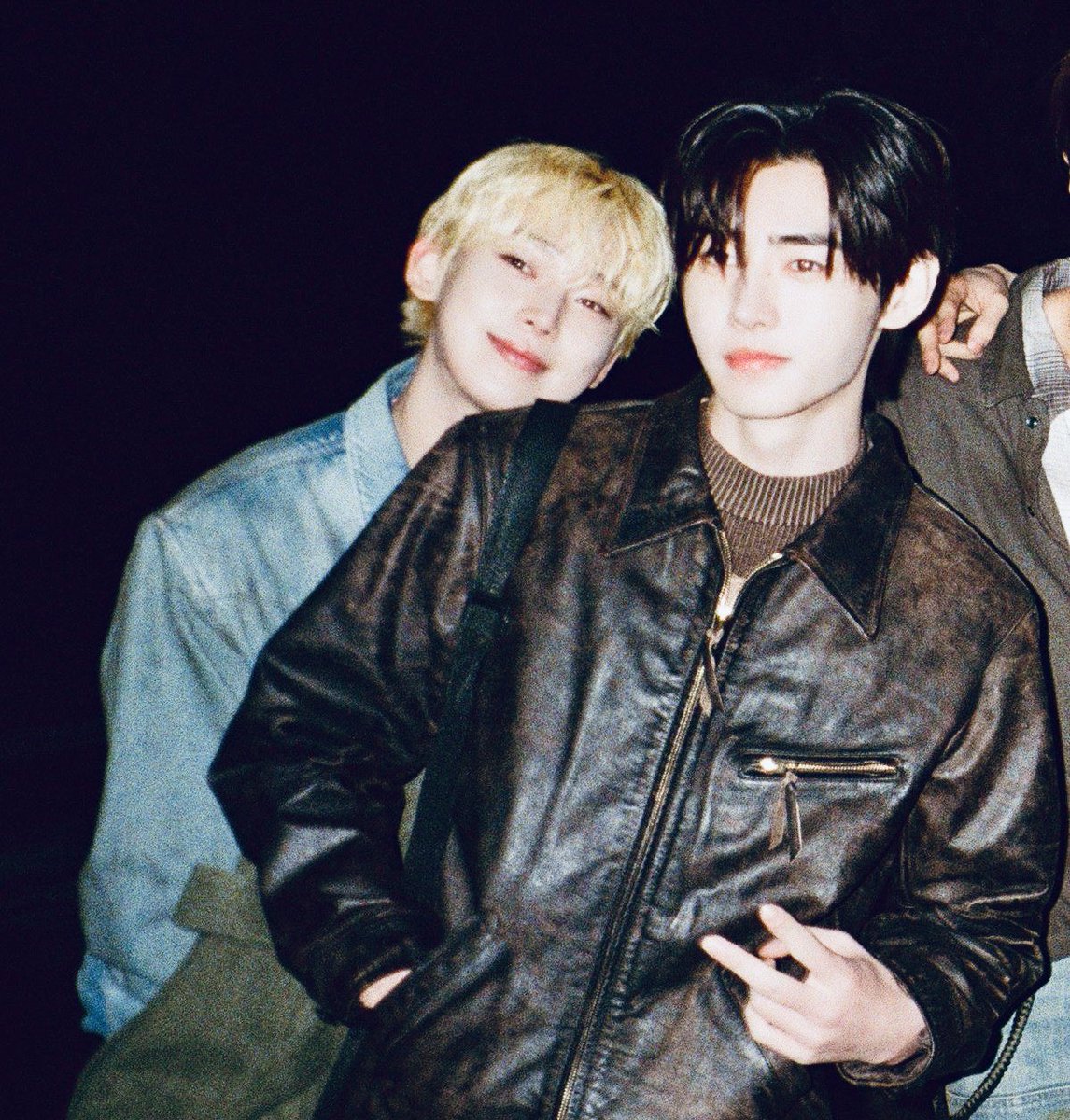 sunsunthoughts's tweet photo. sunoo and sunghoon, 𝜗ৎ
written in every universe .✦ ݁˖ https://t.co/ykbj4CFD74