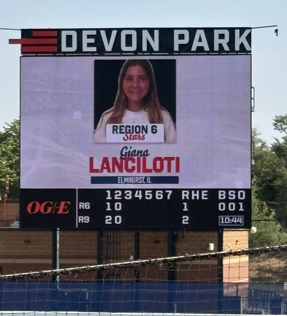 glanciloti55's tweet photo. The 103 temp hasn’t stopped us from going 3-0 in pool play! Love this @USASoftball region 6 team and coaches!! I’m 4/6 at the plate, .714 obp, and no errors in the outfield! Watch us in bracket play Aug 7 at 4pm on https://t.co/kGyybezhft!
@coachevar 
@INASASoftball 
@PrepSoftball 
@USASoftballREC 
@ExtraInningSB 
@CihlarSteve  
@jillienwaldron 
@KaylaLombardo11 
@coach_ruechel 
@coach_haileym 
@ydsoftball 
@SballStrikes 
@YorkAthletics