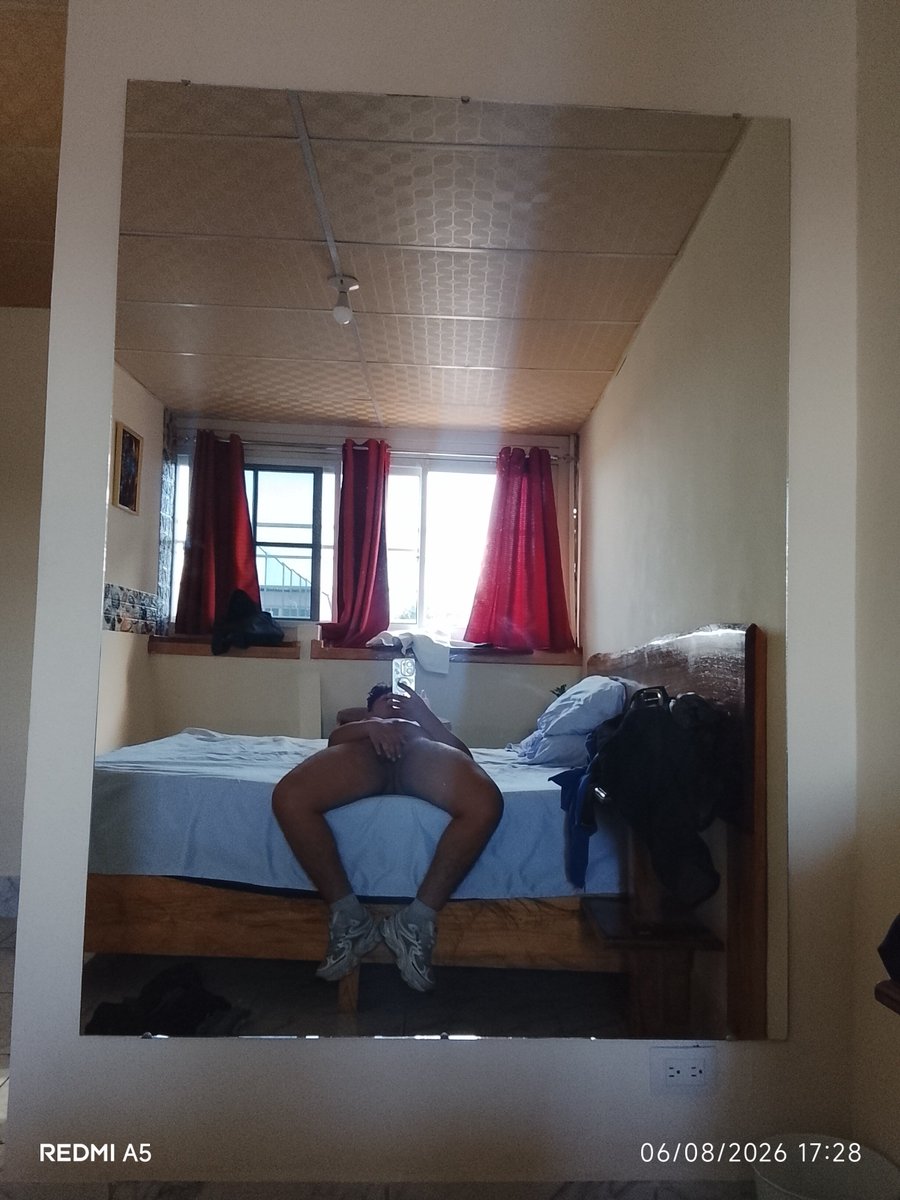 wege2007's tweet photo. Pregunta para ser el próximo en mi contenido 🍑🍆🥵🥵 https://t.co/jsXafZwoWi