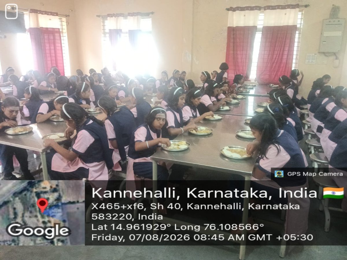 MdrsItagi's tweet photo. Breakfast 
#SocialAudit_SWDMeals 
#Socialwelfare_karnataka https://t.co/f0ItSZsCjg