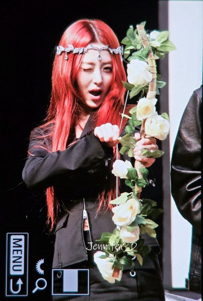 yunjinsiim tweet picture