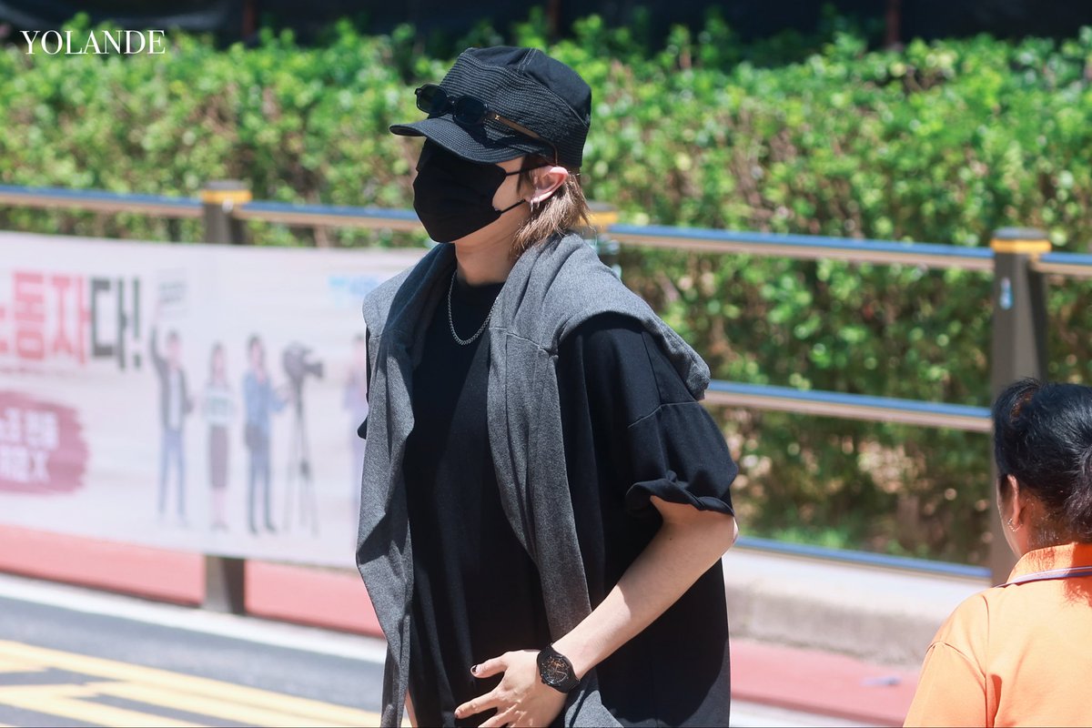 Svt_yolande's tweet photo. 260807 KBS
#徐明浩 #디에잇 #minghao 
#THE8 #ミンハオ #서명호 
#SEVENTEEN #세븐틴 https://t.co/UQmt1JIbGO
