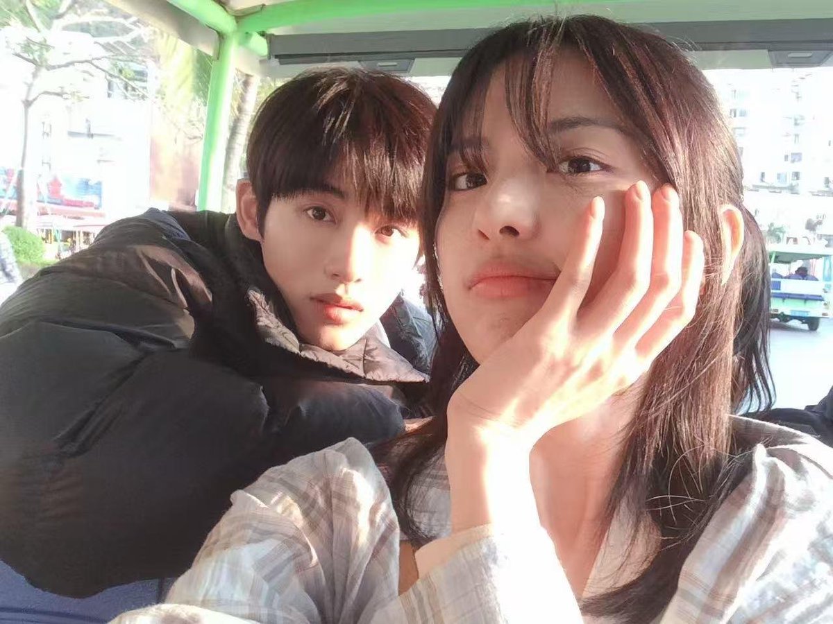 Chaoyiue's tweet photo. the ride was short. the camera roll wasn't  ..&amp;♥︎’ https://t.co/FQhWONJ8sA