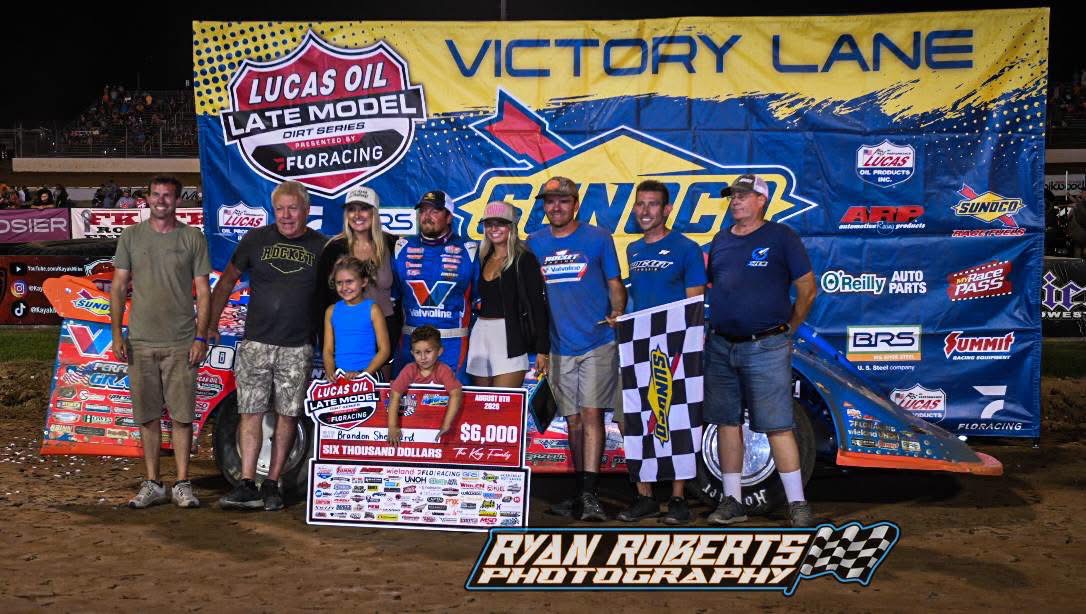 Rocket_Chassis's tweet photo. 🚀 ROCKET SWEEP! 🚀

A perfect start to North/South 100 weekend at Florence Speedway. #XRWon

Congratulations to: 
🏁 Group A Winner: @bsheppb5 | @Rocket1_Racing 
🏁 Group B Winner: @MikeMarlar 

Two prelim features. Two Rockets in Victory Lane. 👊🚀 https://t.co/zwXXiHfSGl