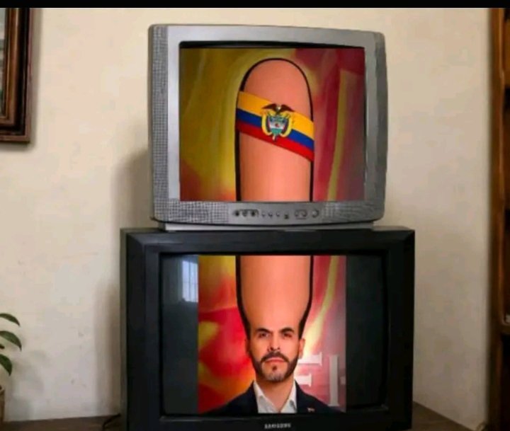alliverc's tweet photo. @EnsedeCiencia A un hijo de puta enano frente Que se cree PRESIFRENTE https://t.co/ng1DOzp8kZ