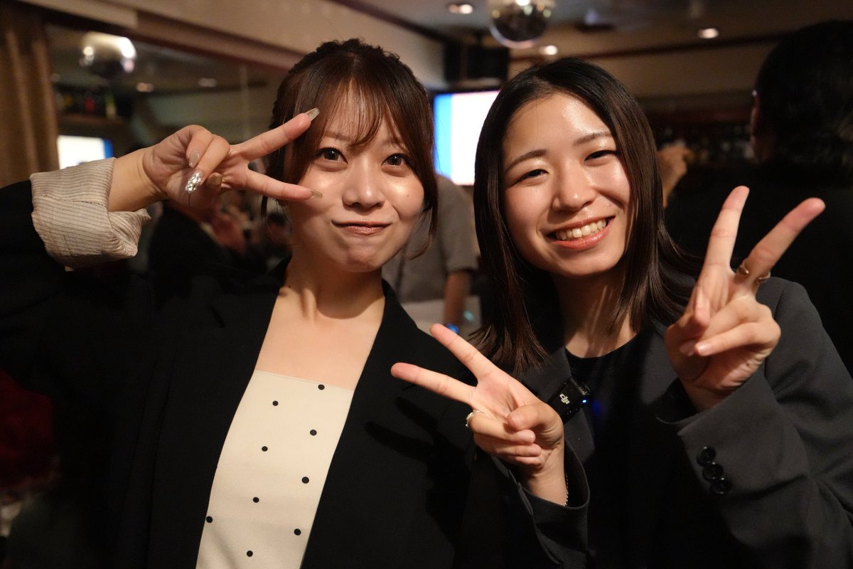 kenshiro1014's tweet photo. 「いつか福岡で働くことに興味がある」方々が、東京のスナックに集まって語り合うイベント『ジモ特区』🍻
8/19水に第二回やります🥰🥰
ぜひお気軽にご参加ください〜〜
#LoLLL https://t.co/l6ST9xkxRU