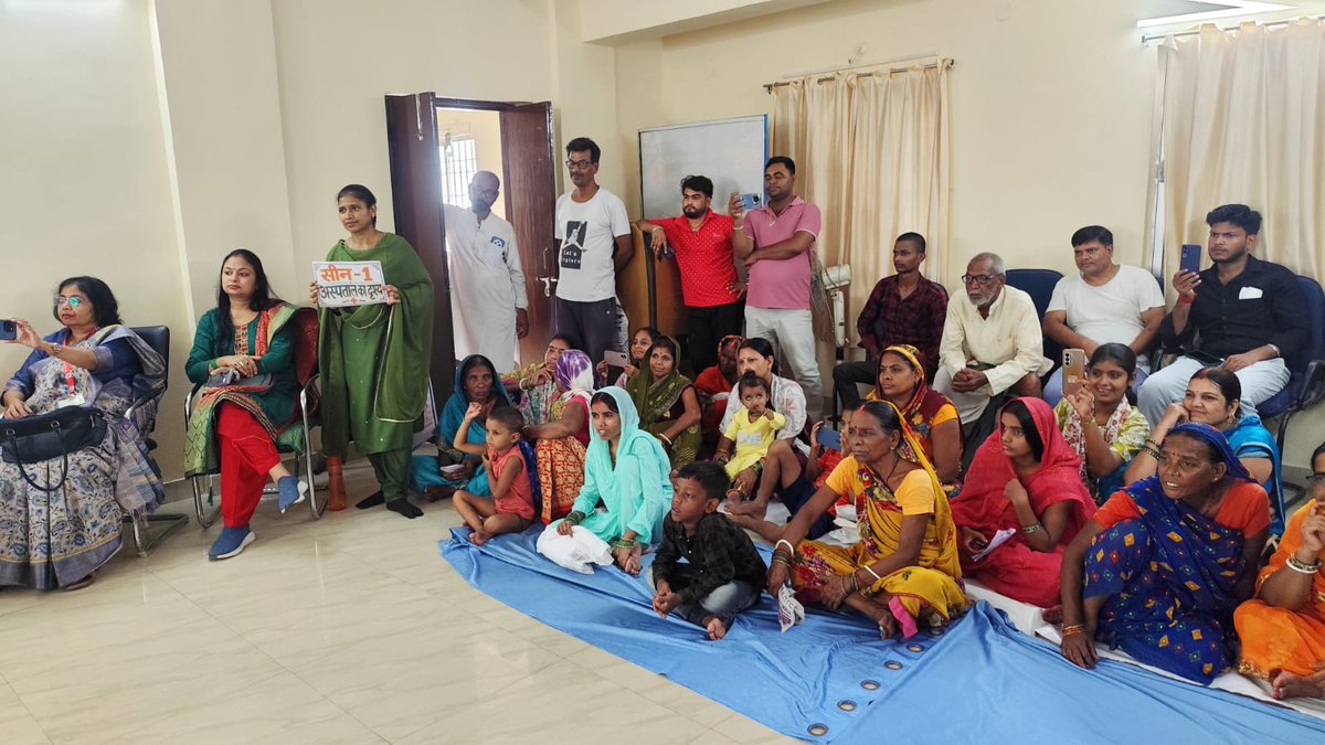 IGIMS_PATNA's tweet photo. In collaboration with the College of Nursing, IGIMS, an awareness programme was organized at RHTC, Maner, to mark World Breastfeeding Week. The initiative focused on educating mothers and the community about the importance of exclusive breastfeeding, its health benefits. https://t.co/ouiQZAYoka