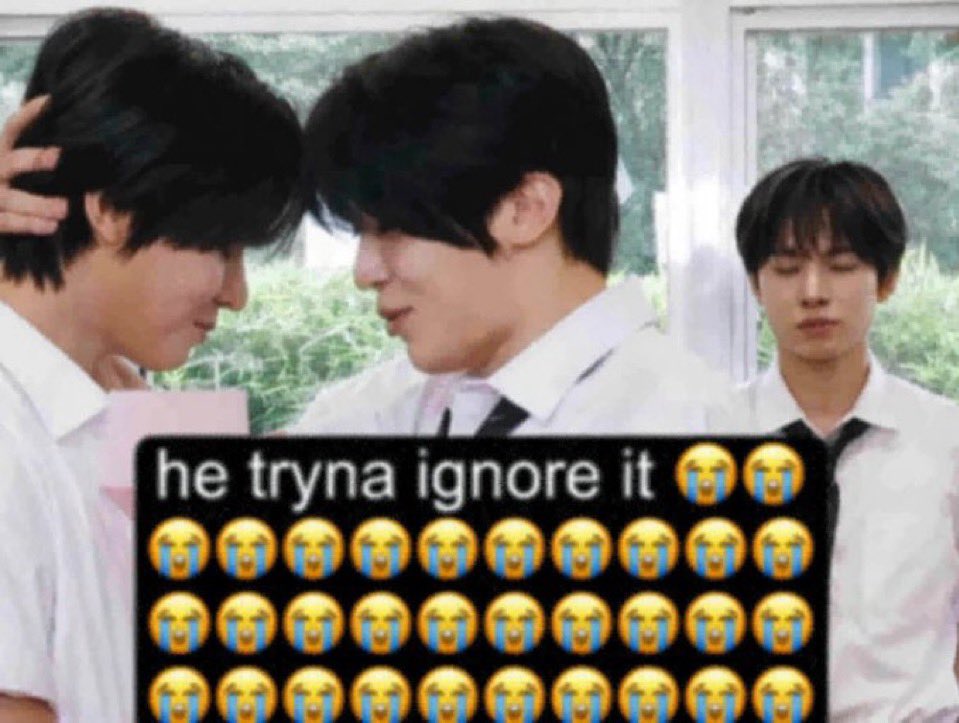 delodiary's tweet photo. genuinely not in the right mindset to listen to flo, everything sounds not good to my ears rn. imma try again tmr https://t.co/yWECU66KiO