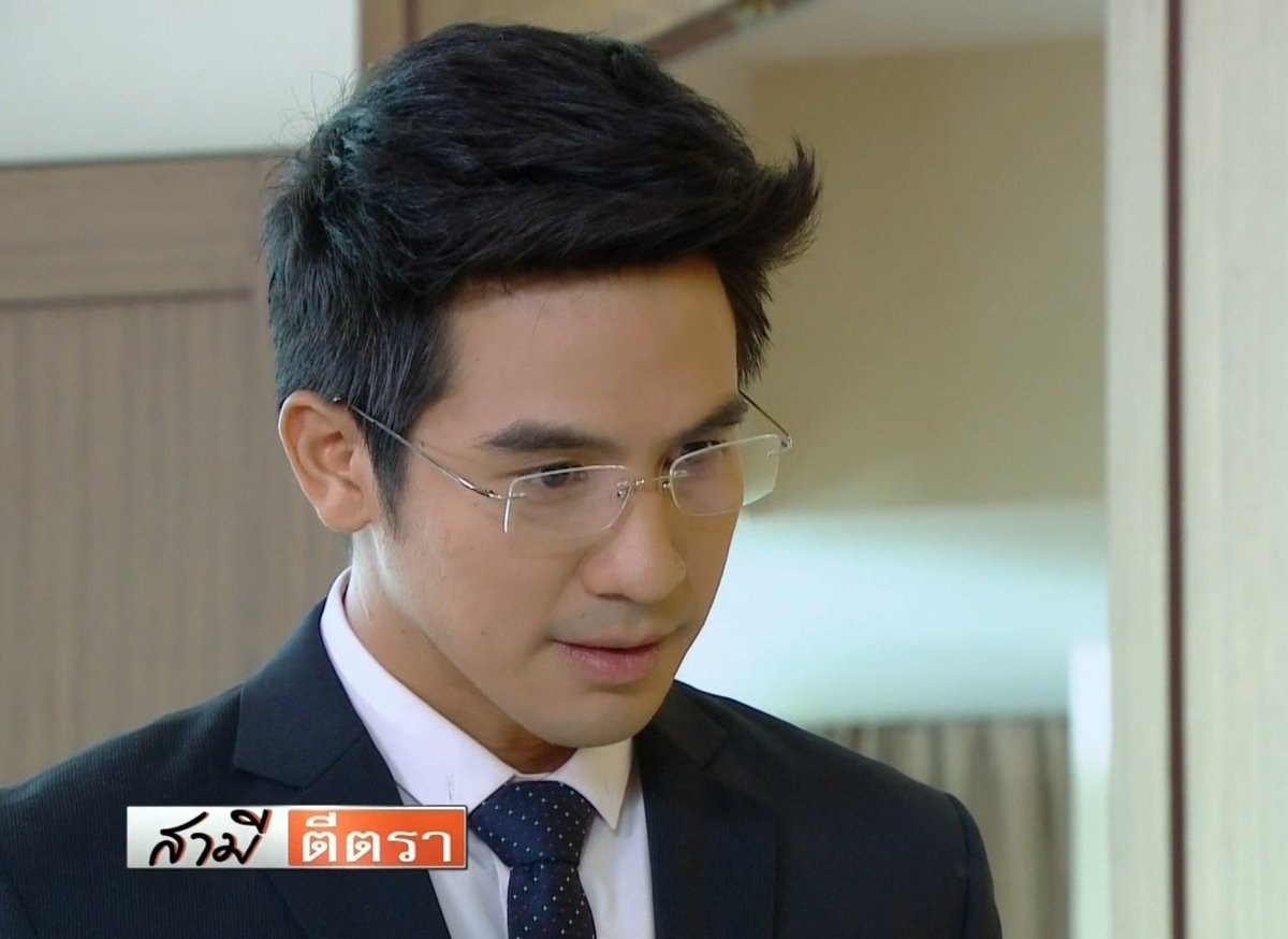 jun_nja's tweet photo. เรียก'ที่รัก'สิคะ ..เขิลล(โดนหอม)
#สามีตีตรา  #popezaap https://t.co/crOAa2HkW4