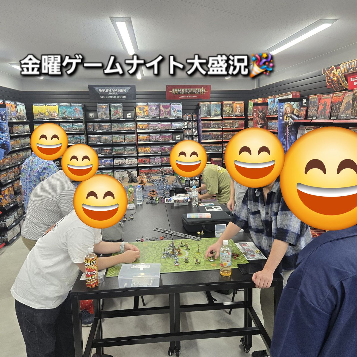 Warhammerkwsk's tweet photo. 金曜ゲームナイト大盛況🎉

川崎ストアらしさ全開のAoS、アンダーワールド、ブラッドボウルとバラエティに富んだラインナップが遊ばれています🎲
それぞれのゲームで新規プレイヤーも増えていますので、遊び相手を探すならうってつけですよ😉
#ウォーハンマー https://t.co/5undYwLrCB