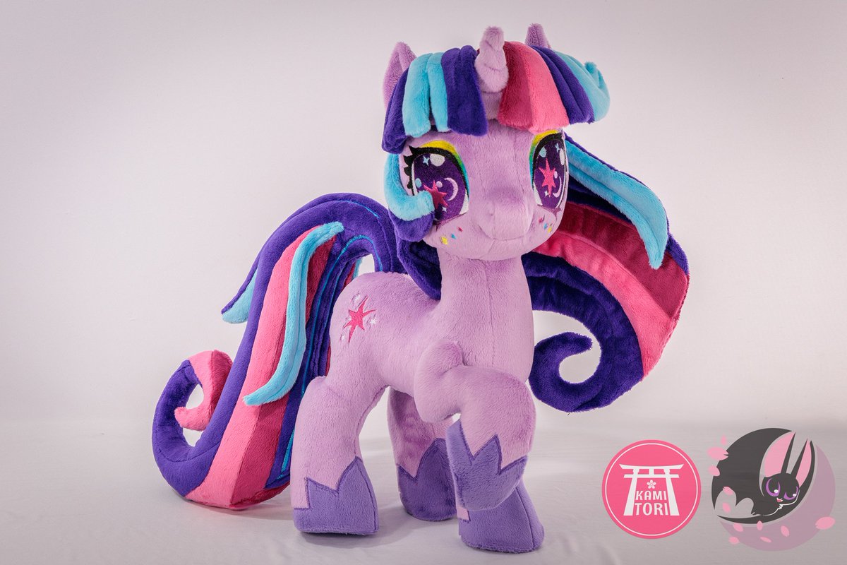 EquestriaDaily's tweet photo. G6 gets the plushie treatment.

Go get more plush below:

https://t.co/lDiJRAz5yj

Header by @KamiTori_desing https://t.co/iKrSdmlvdg