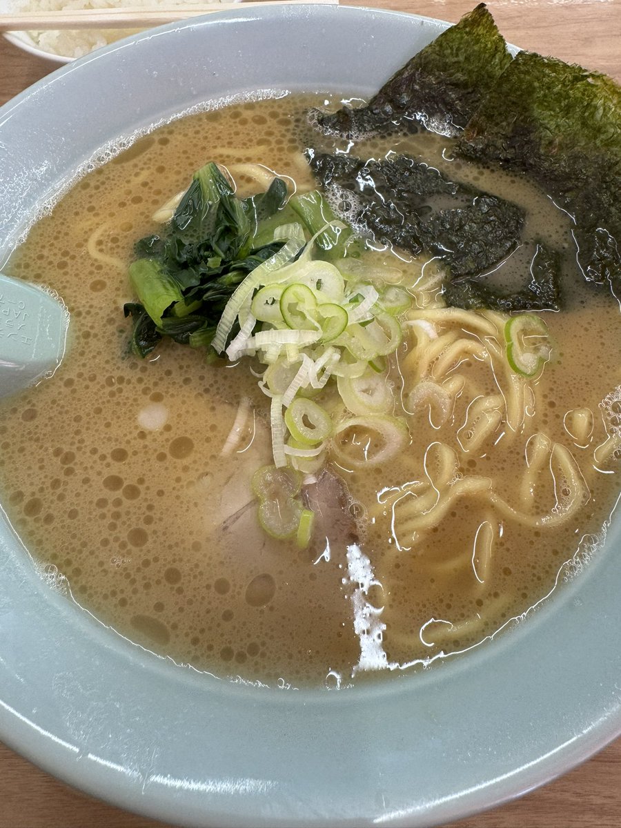 kdsjapanoffice's tweet photo. 大盛りにライスもいただいて満腹。仙台っ子らーめん

#KDS麺テナンス部 https://t.co/hRPPvE0XOd