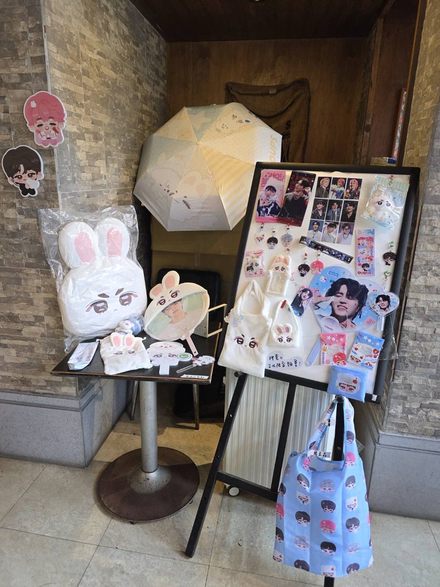 19950808_aug's tweet photo. 📍 TAIPEI — 西雅圖極品咖啡 世貿店

臺北市信義區景聯里信義路五段6號

🗓 08.07 – 08.09
⏰ 08.07 13:00 - 20:30
08.08 - 08.09 11:00 - 20:30

台北生咖已經全數佈置完成啦！💗
歡迎大家來玩喔～期待見到大家！🥰✨

#DAYDREAM_COUPS
#쿱스생카 https://t.co/mC0bnlPmwz