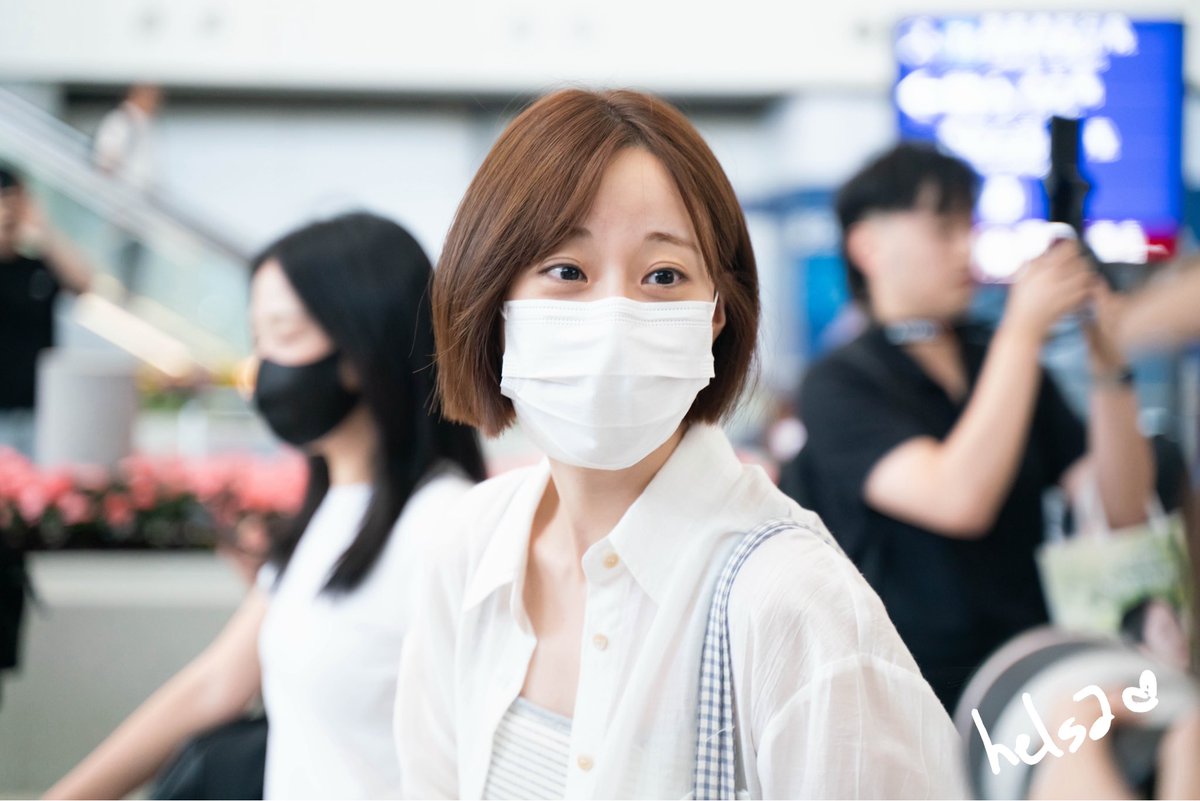 0g_helsa's tweet photo. 260807 홍콩 도착🛬

내일 봐😬👋🏻

#허영지 #영지 #YOUNGJI #ヨンジ
#허영지는지금도배고파 
@youngjijjang2ya https://t.co/Ftos9itCwd