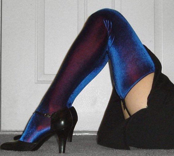 _littlethicket's tweet photo. velvet dreams https://t.co/eUkc6XLCyG