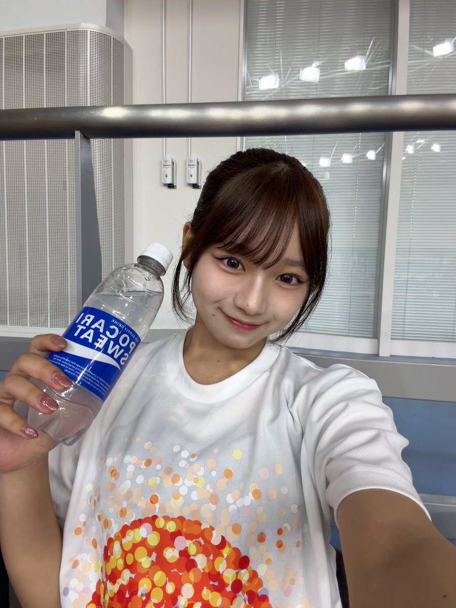 nene_hnt13's tweet photo. 今日は女子バレー決勝を応援してきました！選手の皆さんお疲れ様です!!そして明日は男子バレー決勝の応援に行きます！#インターハイ2026
#近畿総体2026
#インハイtv https://t.co/7oa7F1gioq