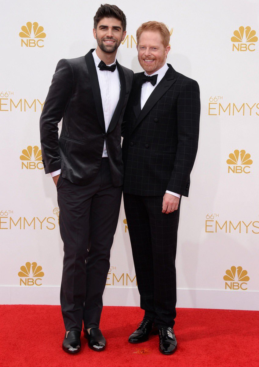 temilade11_'s tweet photo. A memorable night for Jesse Tyler Ferguson and Justin Mikita at the 66th Emmy Awards, August 25, 2014.✨ https://t.co/YCtlwhOcLm