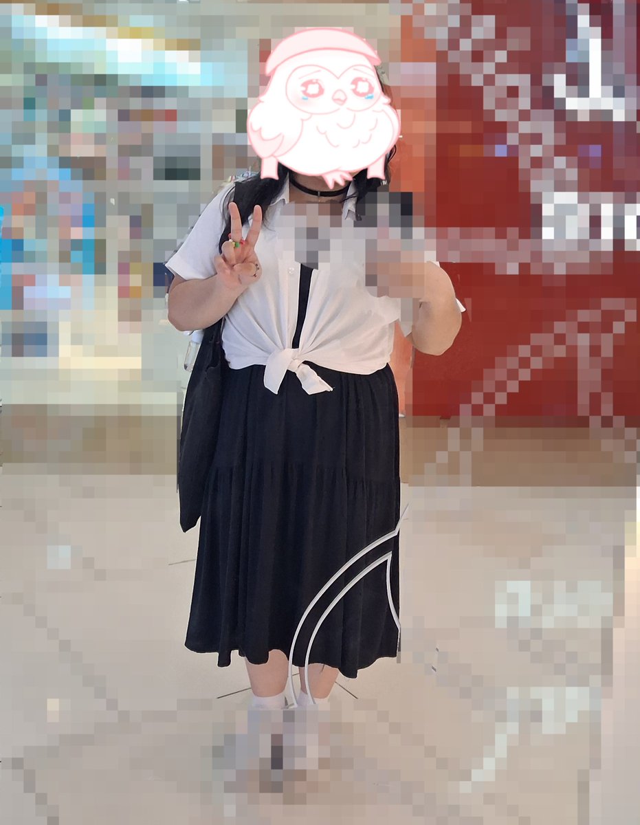 pinksparklyowl's tweet photo. Went back to my alma mater to return something and take pics today but the latter half of my plans couldn't happen so now I'm stuck somewhere pls this is such a cute outfit to go on dates on or serve cunt with friends with https://t.co/pX5m9032gY