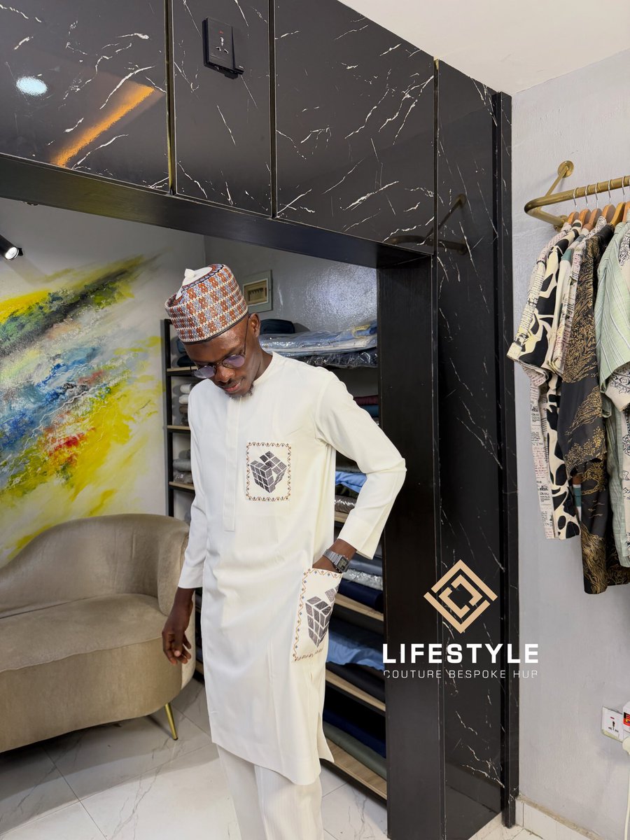 PopoolaBasit8's tweet photo. With LC Bespoke craftsmanship, your exclusivity doesn't need to be announced; Your outfit does it all
#mensfashion #Lifestyle https://t.co/3uLCa9Pmkm
