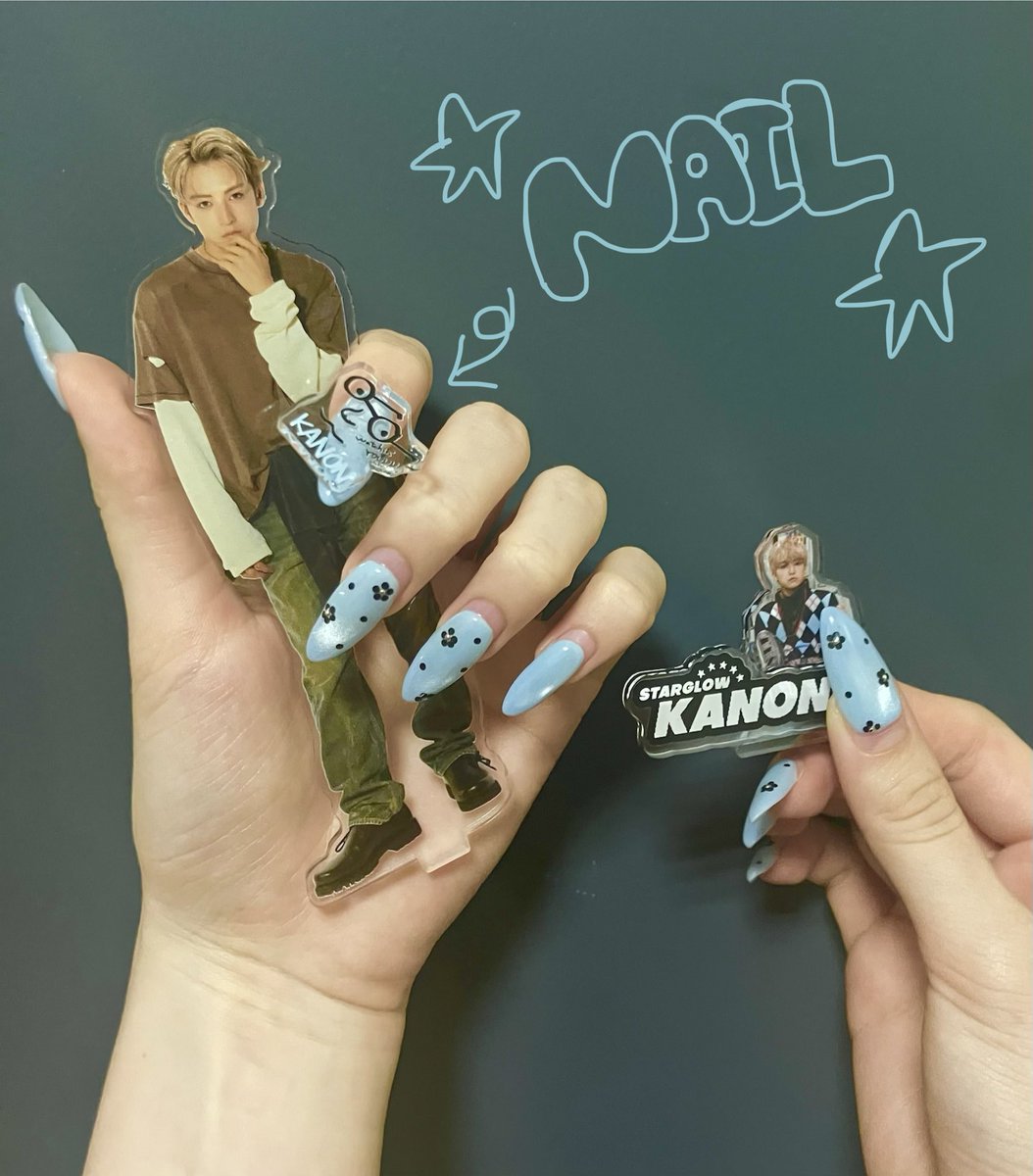 NYLONJAPAN's tweet photo. 🌟NYLON JAPAN×STARGLOW🌟
プレミアムコラボグッズが大好評発売中‼️
マルチアクリルキーホルダーのチャームはそれぞれ取り外せるので、巾着ポーチと組み合わせて使うのもおすすめ！
アクキーのチャーム、アクスタのおはじきパーツの使い方・組み合わせ方は無限大です♾️

受注期間中のお申込みで、必ずお好きなアイテムがゲットできます📮
受注期間は8月11日（火・祝）23:59まで💨

詳細＆ご購入はこちら
https://t.co/szHFjeuCIY

明日もグッズ情報をお届けしますのでお楽しみに🫡

@starglow_bmsg 
#AFTERSCHOOLSTARCLUB