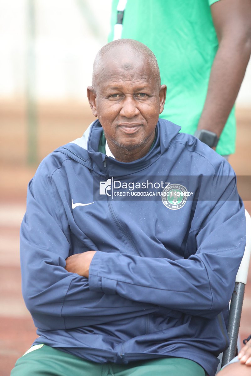 DagaShotz's tweet photo. The Flying Eagles’ head coach, Abdul Maikaba’s cam 📸🇳🇬 https://t.co/zqXyW5IGUG