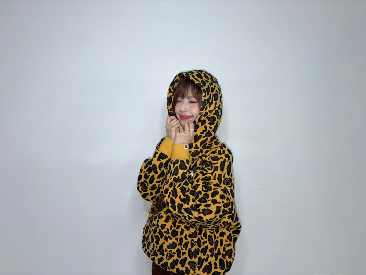 picbaemon's tweet photo. RUKA WEVERSE UPDATE https://t.co/PFler3915z