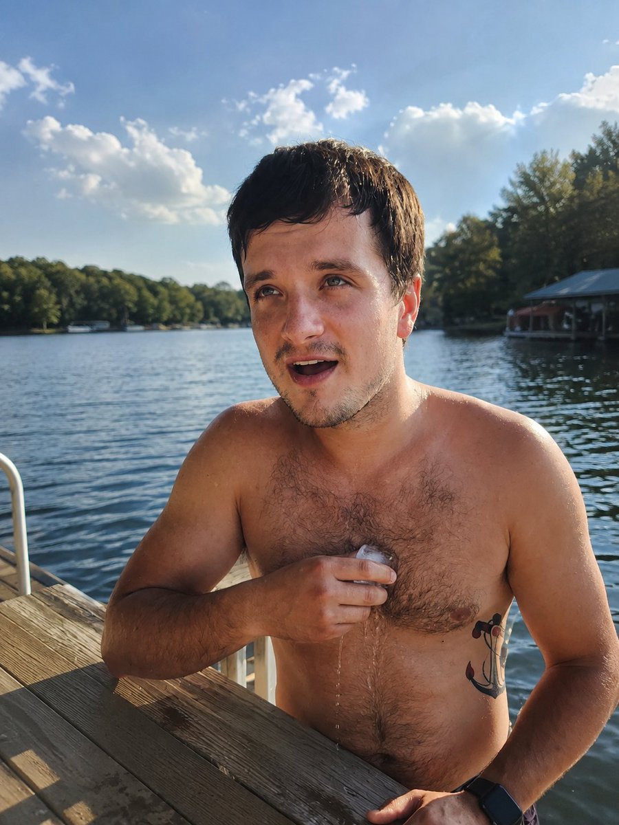 Dominion_22t's tweet photo. Be Honest Here, Smash Or Pass Josh Hutcherson? https://t.co/D8zXWpA2mp