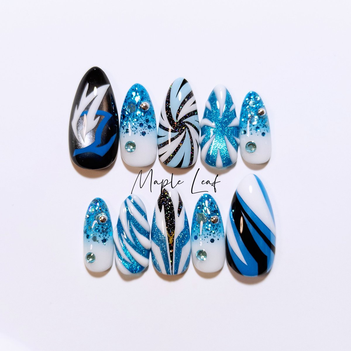 MapleLeafNails's tweet photo. 𝐧𝐞𝐰*⁡
.
仮面ライダーノクス
ミッドナイトシャドウ
.
.
⁡ #ネイルチップ #ネイルチップ販売  #ネイルチップオーダー https://t.co/cYX2Z97VDt