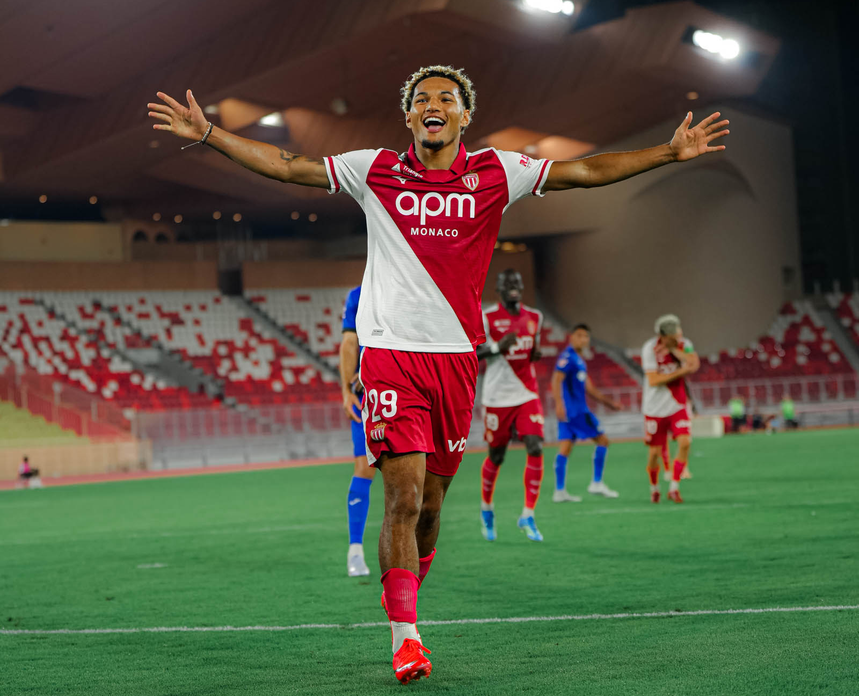 AlyumdrA's tweet photo. Paris #Brunner sur la préparation estivale de l'#ASMonaco :

Saint-Priest (45') ⚽️⚽️
Sporting (45') 
Cercle Brugge (60') ⚽️
Getafe (28') ⚽️ https://t.co/B9L5KYKb17